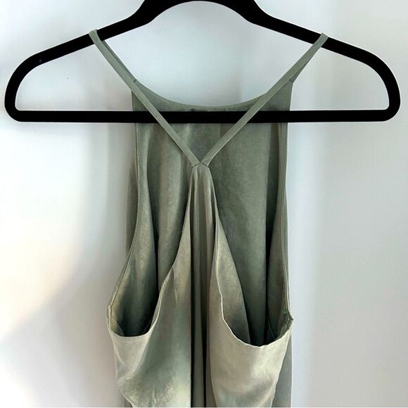 Pale Green T-Back Dress - Picture 7 of 10